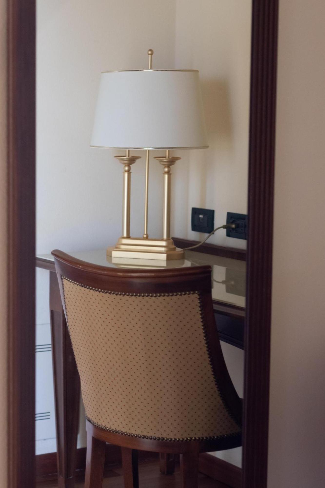 Hotel Conteverde Montecchio Emilia Luaran gambar