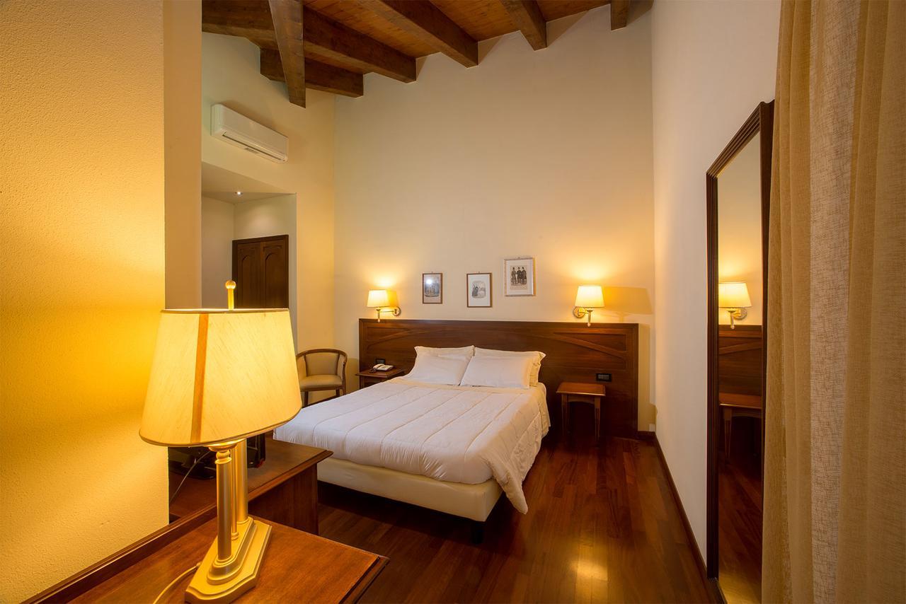 Hotel Conteverde Montecchio Emilia Luaran gambar